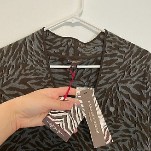 NEW NWT DANA BUCHMAN Dark Brown Gray Zebra Animal Collared V-Neck Cotton Sweater - Picture 5 of 12
